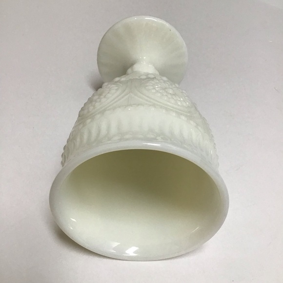The Pioneer Woman Adeline Snow Milk Glass Goblet Tumbler Chalice White Gibson - Picture 16 of 16